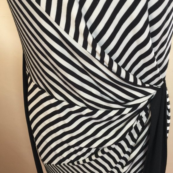 Suzi Chin for Maggy Boutique Black and Cream Striped Dress Size 8 - Picture 2 of 6